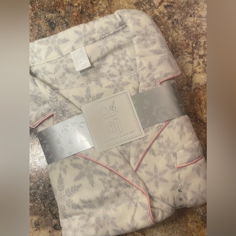 Adonna White and Gray with Pink Accent Pajama Set - Picture 5 of 5